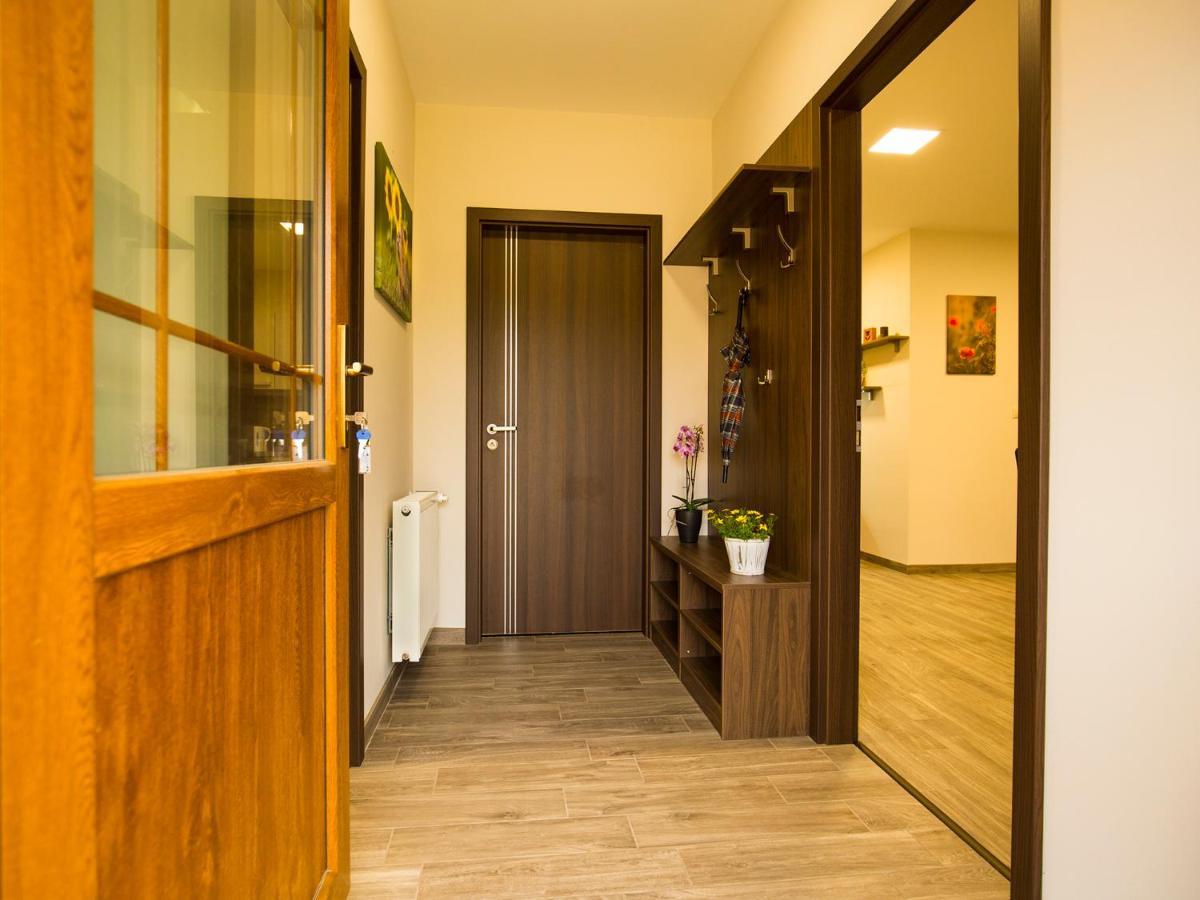 Bodzahaz Apartman Tarjan ภายนอก รูปภาพ