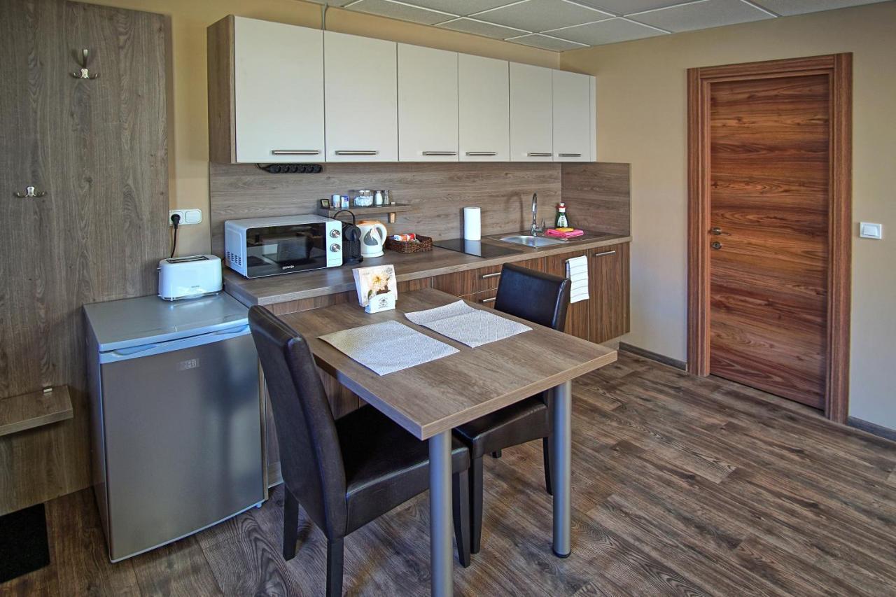 Bodzahaz Apartman Tarjan ภายนอก รูปภาพ